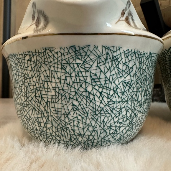 Vintage Creamer and Sugar Dish - 6276 Thistledown Maddock England - Picture 11 of 11